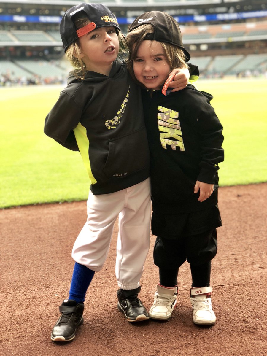 fitstar360's tweet photo. Go Stros! #neversettle #astroswin https://t.co/sXR5L1rdoo