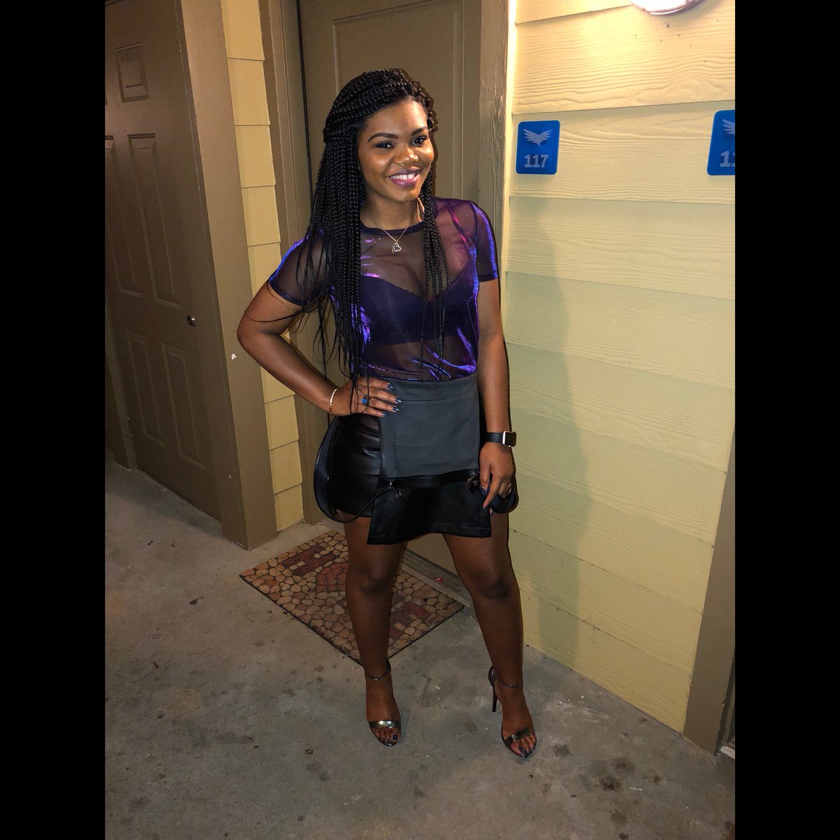 iam_Bambiie's tweet photo. Ruthless wit it🍾😈 #QD2018 https://t.co/eyBOKpQ9Fd