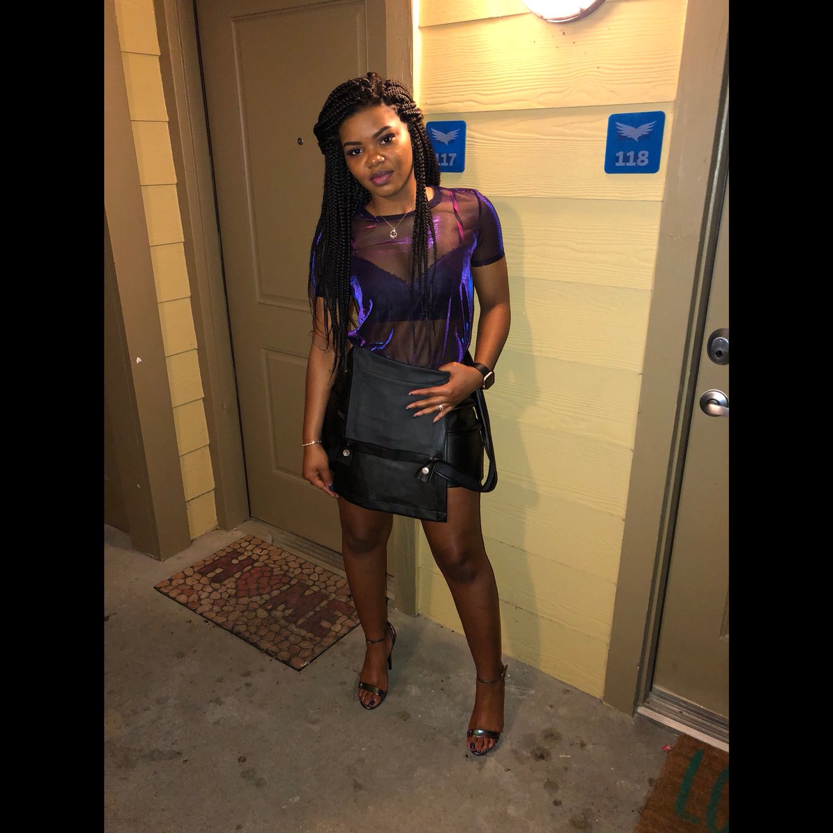 iam_Bambiie's tweet photo. Ruthless wit it🍾😈 #QD2018 https://t.co/eyBOKpQ9Fd