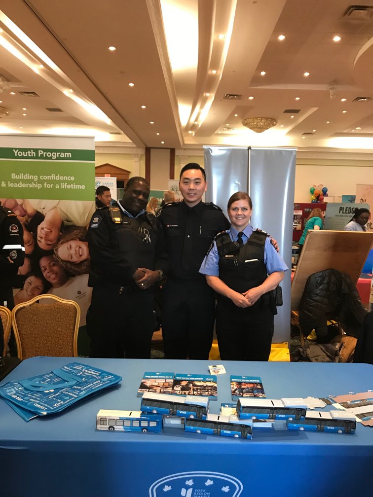 YRTViva's tweet photo. #YRT Enforcement staff joining @YRP @MarkhamEventCtr for the International Day for the Elimination of Racial Discrimination. Featuring live performances, great food and entertainment from cultures around the world! We're here until 3pm! #IntDayYRP https://t.co/PaKWU2SdsS