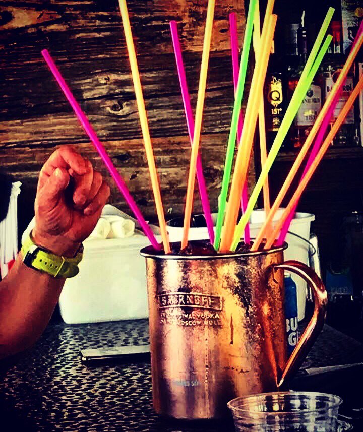 amandabay07's tweet photo. Come Try The Party Mule!! 🎉💕
#diageorep #smirnoff #ketelone #supersized #party #megamule #coppermug #moscowmule #rainbow #lifeoftheparty #cheers #vodka #capecoral #tikibar https://t.co/Psbm14mcqt