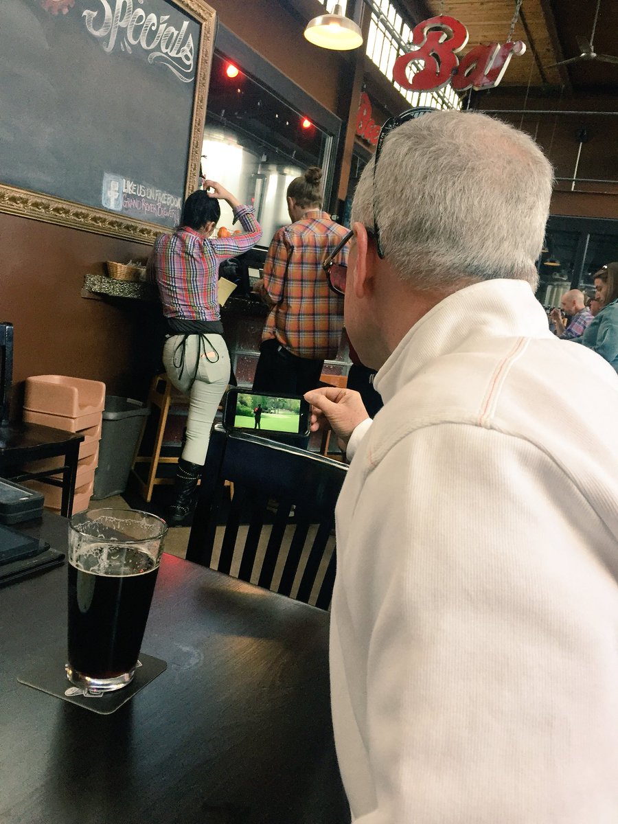natattack812's tweet photo. Dad just being dad, Masters Sunday  > Everything ⛳️ https://t.co/TtzxQdb8nZ