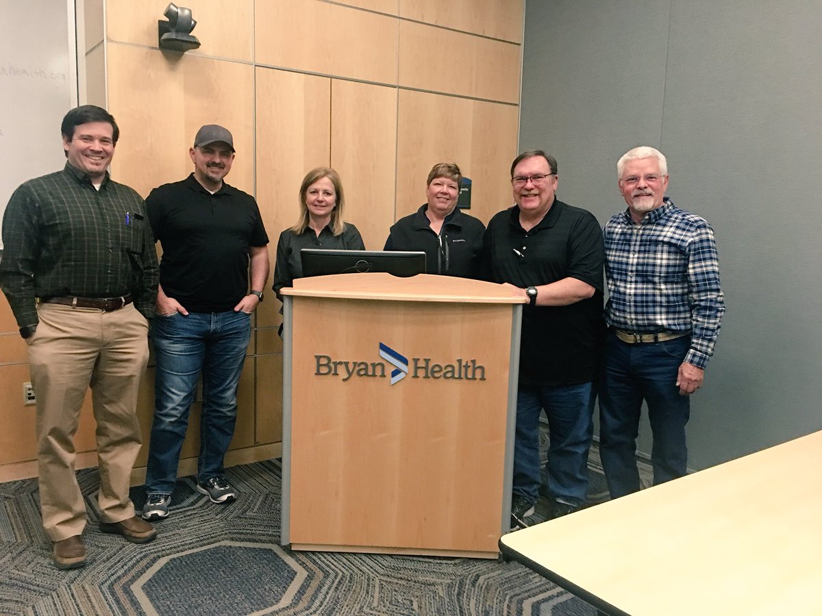 Brittni02Clark's tweet photo. These people are truly amazing!! I loved working with them this weekend and learned so much from them! Thank you for choosing @Bryan_Health to host #TPATC ! Cannot wait until our next class! @hlt_BryanTrauma @CaligrlinNE312 https://t.co/QR5wn2NJNz
