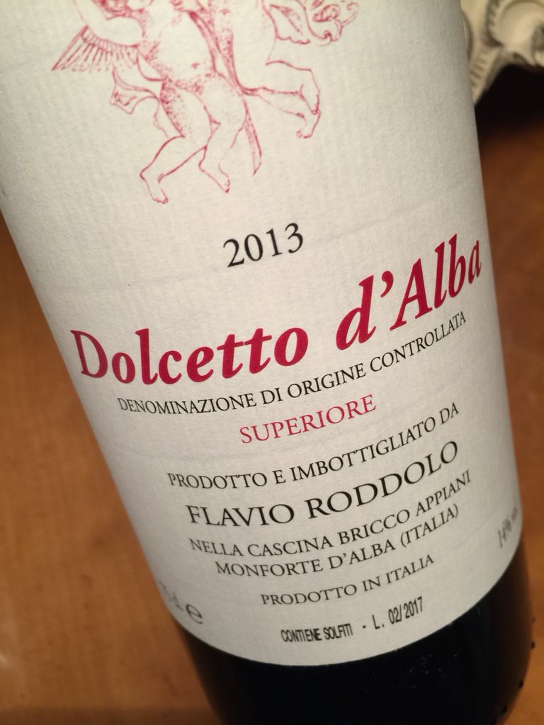 Thebronxwineguy's tweet photo. #PatrickReed nails the putt to win #TheMastersGolf and so does #Roddolo with the #Dolcetto Congratulations to both #wine #drinkgoodwine https://t.co/0yyPXCQz2K