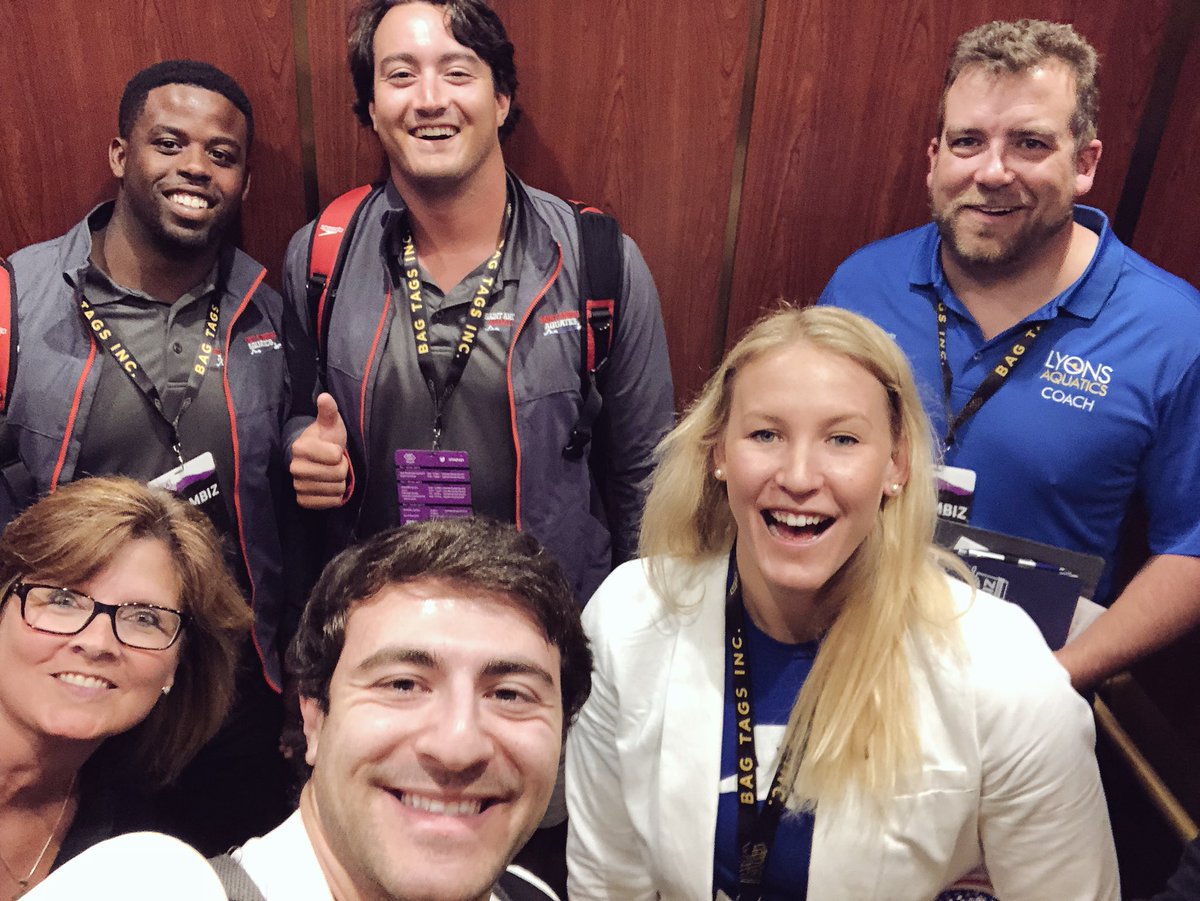 FaresKsebati's tweet image. It’s tradition to take an elevator selfie at #SwimBiz #Jeah 😎