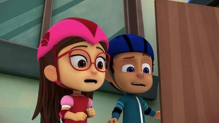 's tweet image. Keep your #sundayfunday going, and check out season 1 of #pjmasks on @netflix buff.ly/2IAD4SJ  #sundaystreaming