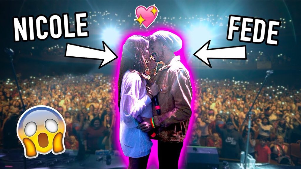 dosogas's tweet photo. Video nuevoooo!! “FEDE Y NICOLE SE BESAN FRENTE A 3000 PERSONAS!!”

Llego el momento...

video: https://t.co/7aqeFRiK61 https://t.co/RKbfnA3YAG