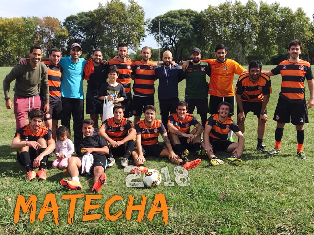 matechauy's tweet photo. Último amistoso de preparación. Victoria naranja 2-1 contra Clara Jackson #vamolanaranja #matecha https://t.co/gz6NNWiwBg
