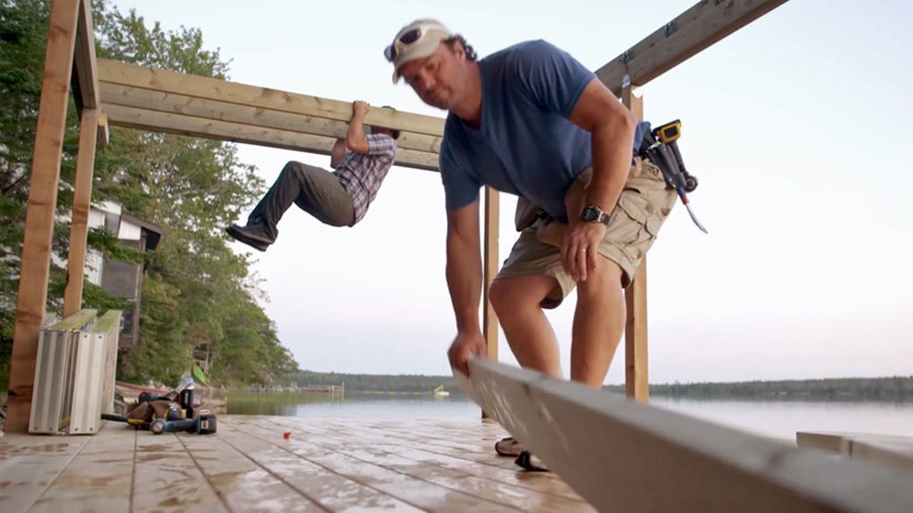 brojects's tweet photo. There's always one person on the build who does nothing but monkey around.
#Brojects #cottage #cottaglife https://t.co/2VXFnGqRxN