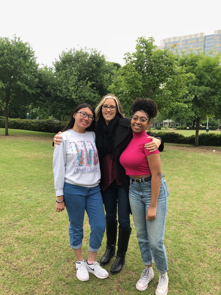 humblehstheatre's tweet photo. HHS Slam Poets sharing their poetry with all at Discovery Green. Lyn and Adam are in the top 10 youth poets in the city. Lyn will be representing HHS at Brave New Voices this summer. #hhspurplepride #meta4houston https://t.co/Pq20fedifR