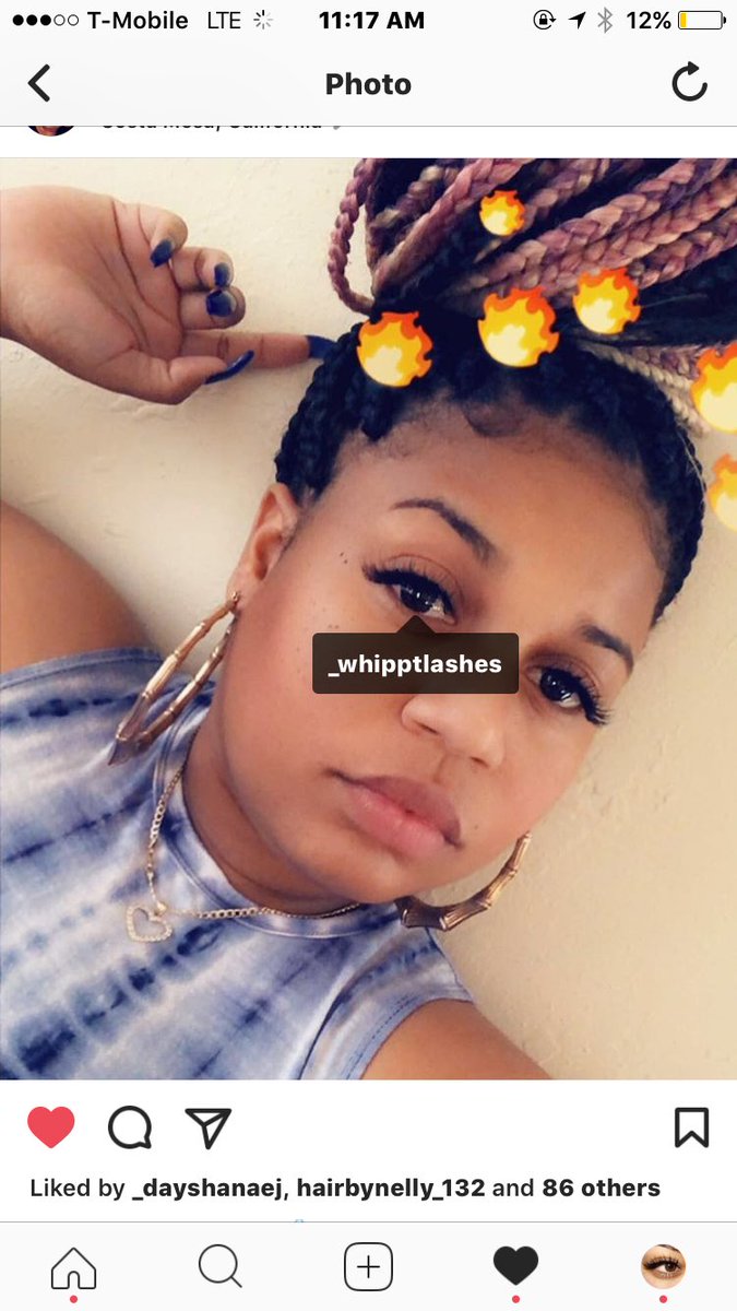 _WhipptLashes's tweet photo. Clients be like 😍💜🤳🏾 #SelfieSunday #lashextensions #lashcertification #MINK #minklashes #prom2k18 #SpringBreak2k18 https://t.co/rpjgCRzUk7
