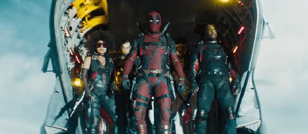 cinenterate's tweet photo. Universo #Marvel y Galaxia #StarWars 
a la conquista de #cartelera de #cine en abril y mayo 📝
#VengadoresInfinityWar 
#DEADPOOL2 
#HanSolo 🎬
vía https://t.co/jcxsXUmTQk https://t.co/TTbHAEujkb