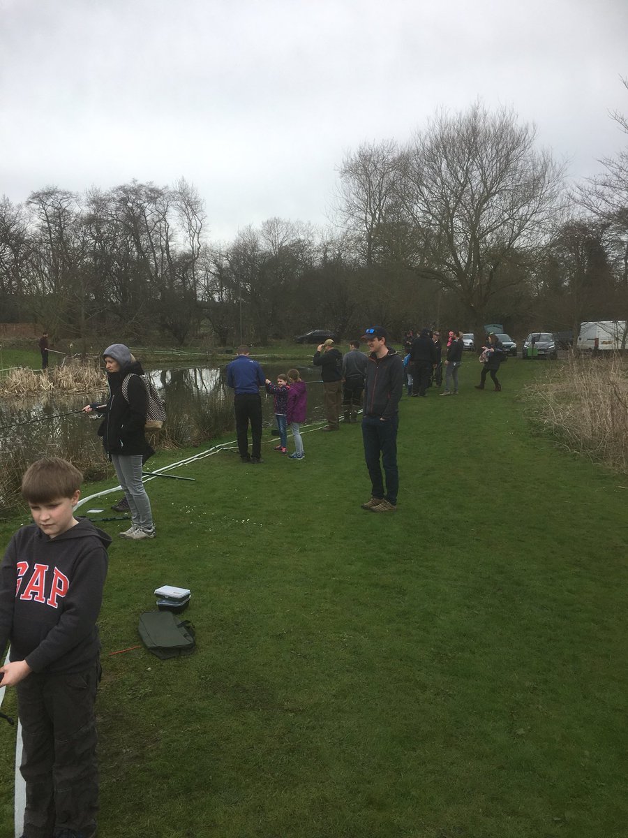 wetherbyanglin's tweet photo. Well another very successful Family fish day and a busy one.
Many thanks to all that came along today we hope you enjoyed as much as we did.
Also a big thank you to Tevent Farm Fisheries and all that helped today. 
 @JamesRocheAT @angling_times  @Wetherby_News @AnglingTrust https://t.co/F1VsG6RhjE