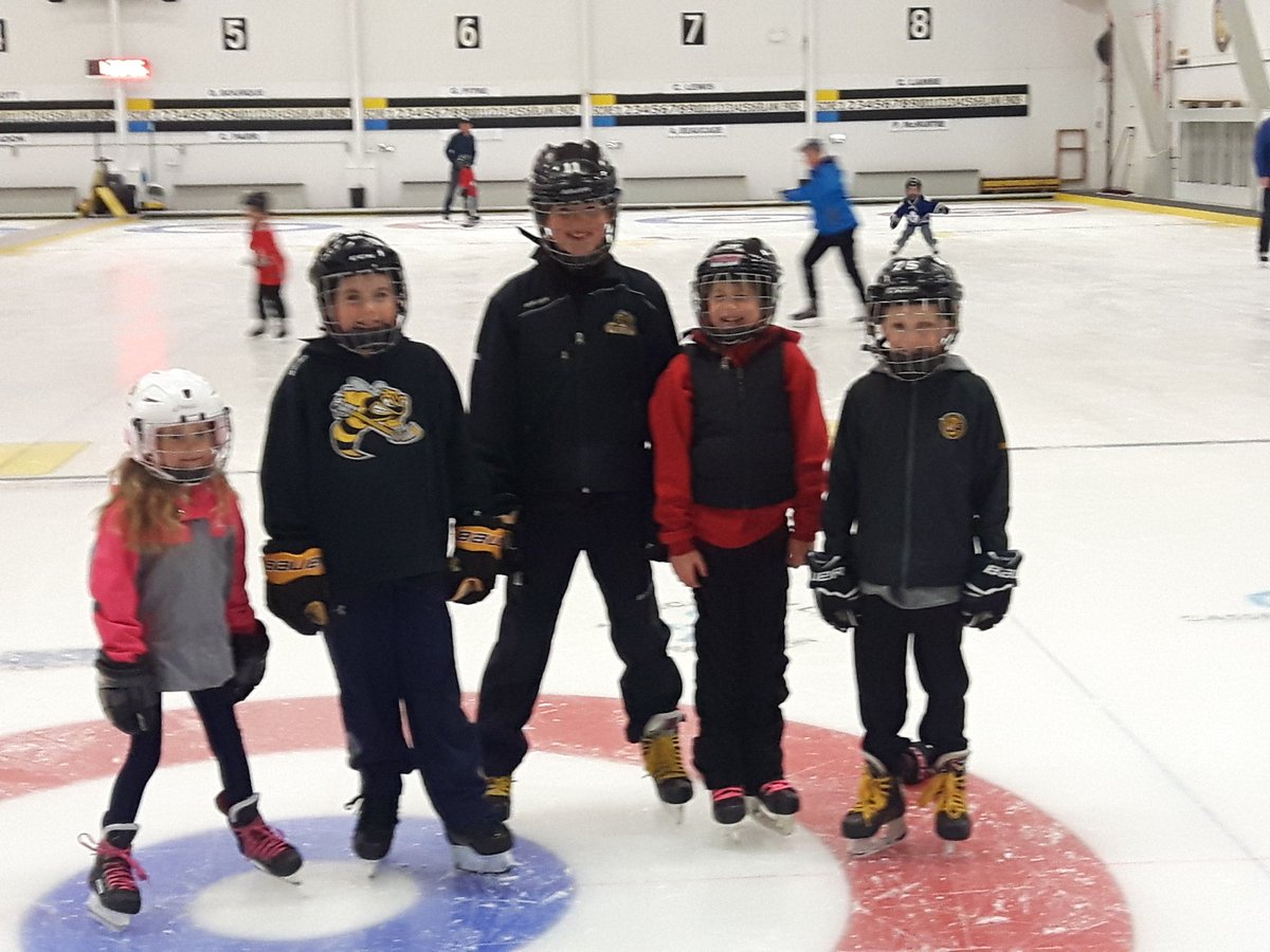 MarkStack10's tweet photo. 5 Billet kids out for a skate before the ice comes out at Sgcc https://t.co/VsjidVEDvQ