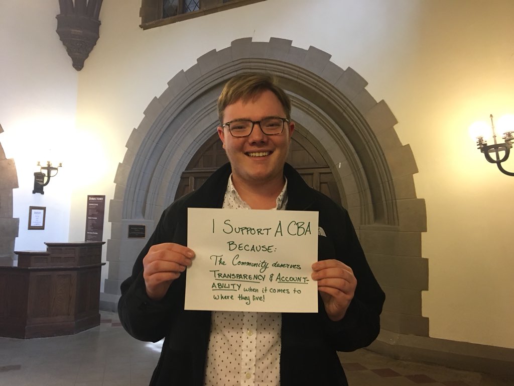 ObamaCBA's tweet image. More @UChicago students who support a CBA! We will not be ignored! #getitinwriting