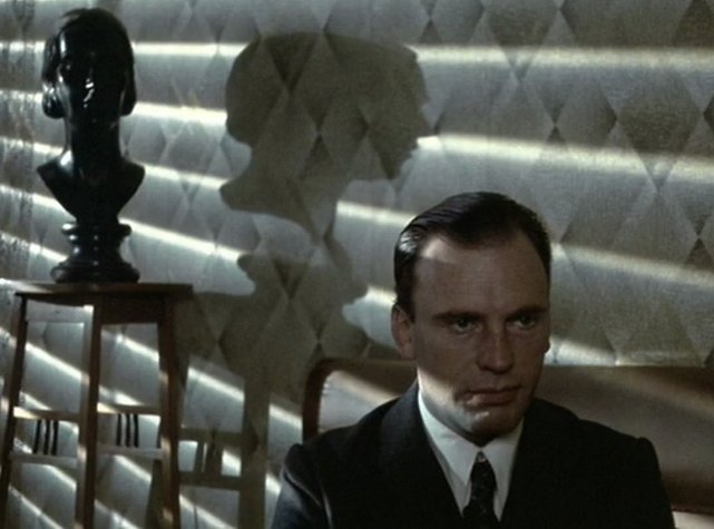TandemPictures's tweet photo. Lost in thought. Where do you like to do your thinking? #creativequestions #filmmakers #classicfilms
Pic: #TheConformist (1970) Dir. #BernardoBertolucci https://t.co/q3YOiVSLYD