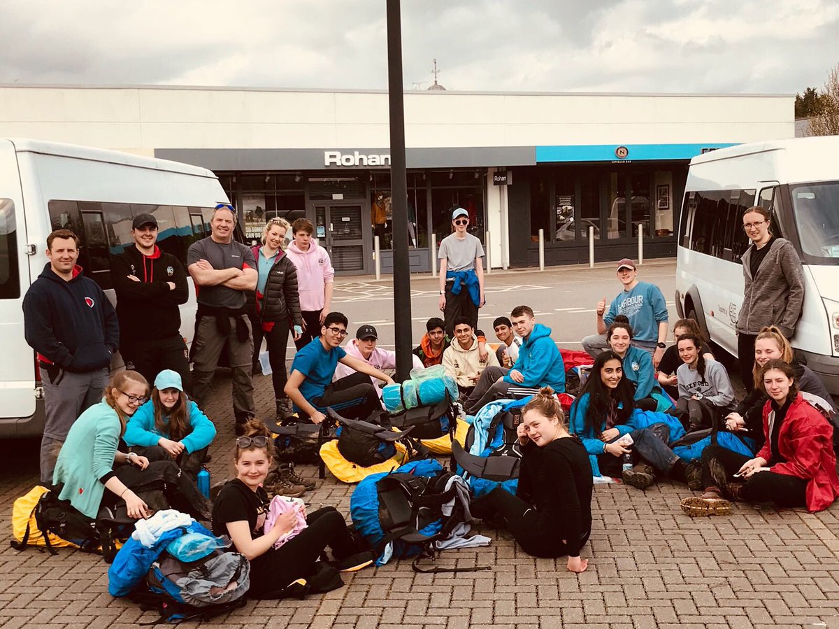 The final team photo! Three days walking of 12.5miles each day carrying all supplies including tents!! From Margam to Cowbridge! Absolutely amazing effort. Well done all!! <a href="/officialCHS/">CHS</a> <a href="/dofe_chs/">CHS DofE</a> @misswilliams_s