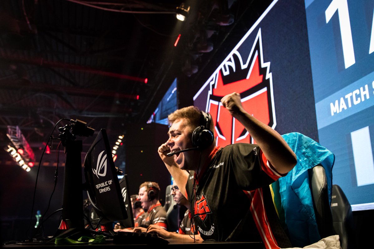 SRosenvall's tweet photo. @HELLRAISERSgg🔥🔥 Champions of https://t.co/NiTRJOWDkd Masters Kiev!
Congrats!!
@OfficialANGE1
@DeadFoxcsgo
@w0xic
@ISSAAcsgo
@bondik_csgo
#csgo #sccltv #Betsnet https://t.co/4BS02LAKHN