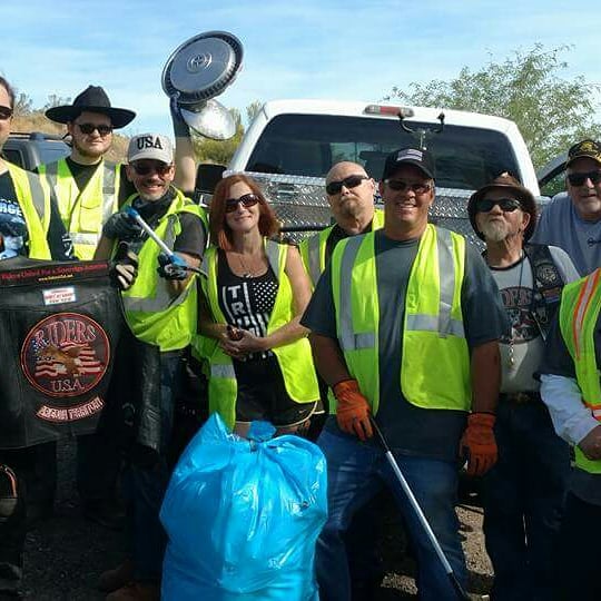 RidersUSA's tweet photo. Doing our Civic duty and keeping our mile of #Interstate17 in #Arizona clean. https://t.co/i47iMHMJAZ