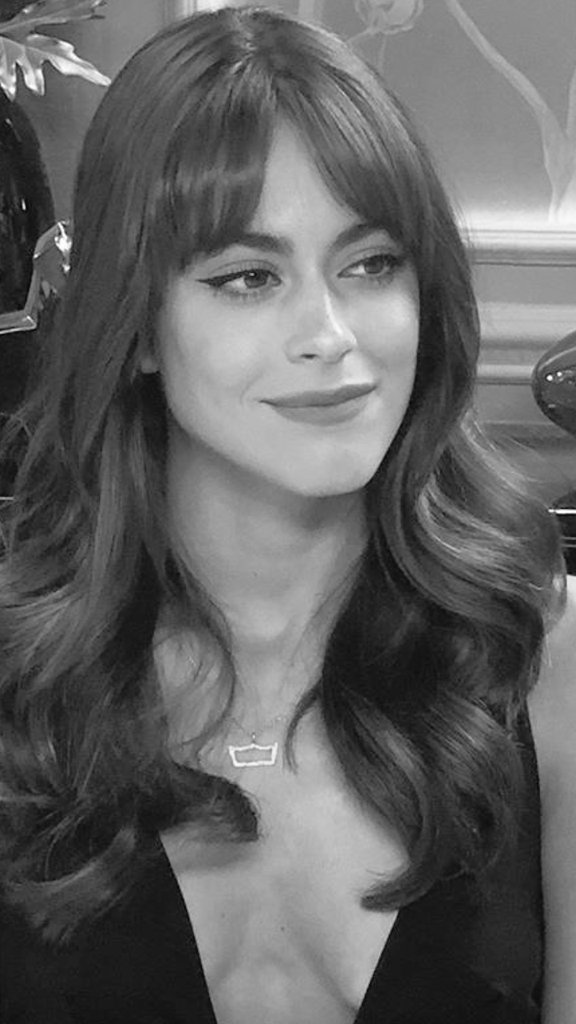 emmaxtinista's tweet photo. Toda la noche yo seré tu princesa...👑💕 @TiniStoessel https://t.co/NFsJnfFELT