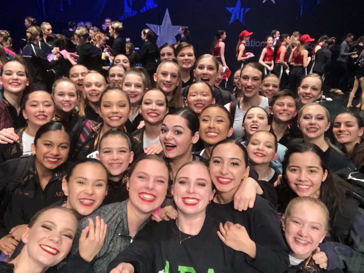 ada_dancers's tweet photo. last competition of the season and last one ever for our graduating seniors!! such an amazing weekend🤩🔥🎉💚 https://t.co/Lo8bk3KOFC