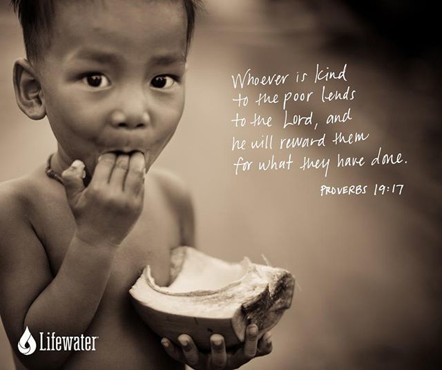 Palazov_martin's tweet image. Kindness in action. -
-
-
-
#LoveOneAnother #safewater #waterwells #cambodia #ethiopia #uganda #lifewater ift.tt/2GIixLj