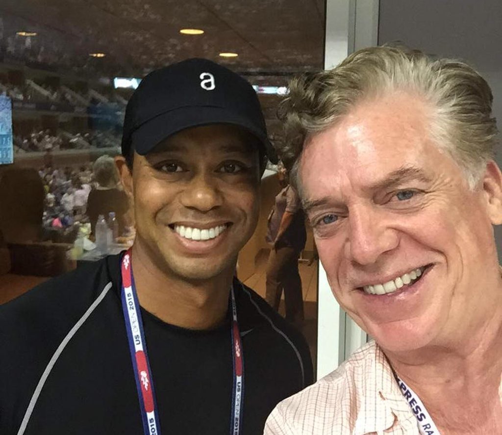 ODDSbible's tweet photo. The greatest golfer of all-time and Tiger Woods #TheMasters https://t.co/CHY8irrbin