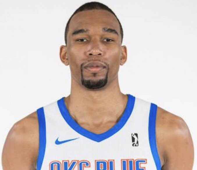 OKC_BlueFR's tweet photo. Après l’élimination du Blue d’OKC en Playoffs face aux Lakers de South Bay, @YannisMorin s’est engagé avec le MSB ! 

En 33 matchs en G-League, il compilait 5,8 points, 4,2 rebonds, 0,9 passe et 0,8 block à 54,1 % au tir en 16,7 minutes. 

Good luck champ au @MSB_Officiel 🙏💪 https://t.co/IMPGvgpjec
