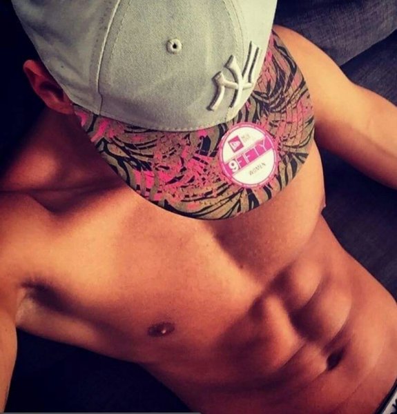 FindscortsMen's tweet photo. ⭐⭐⭐⭐Latin boy, young and athletic⭐⭐⭐⭐ Medellín
https://t.co/MVfMrsmwHL

#masculino #caliente #dotato #acompañante #scort #latino #colombiano #sexo #ropadedeporte #ropainterior #botas #uniforme #detrajeycorbata #zapas 
#calcetines #vaqueros #bogota #colombia https://t.co/gKZD37x8sH