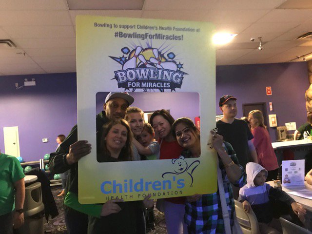 sandyvaranasi's tweet photo. #Br2864 Team #OneHitWonders at #BowlingForMiracles #CMN Thank you also #LondonOntarioTeluguSamithi and #WeCoverStructures for supporting our branch 💚💚💚@ShaneKennedy_TD @C_Nicolc4 @a_Lau_TD @brendavuongtd @bashier_TD @Vivflorian @acastellano0309 💚💚💚 https://t.co/BNyU5o48il
