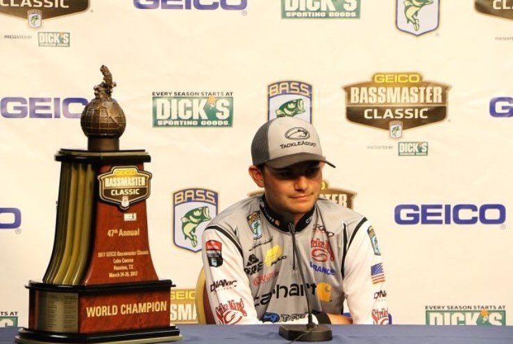 Watch <a href="/ikeliveshow/">Ike_Live</a> this Sunday April 8th 6-10pm with special guest and two time #bassmasterclassic champion <a href="/JLeefishing/">Jordan Lee</a>