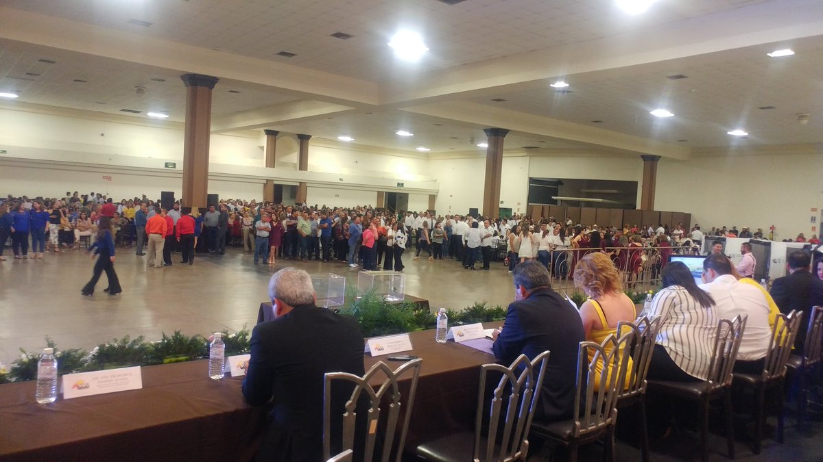 sueisssteson's tweet photo. Por iniciar la Asamblea General Ordinaria del @sueisssteson, donde la Secretaria General Xóchitl Preciado Ramirez @xopre rendirá su Informe de Actividades https://t.co/eYjL6KiLdn