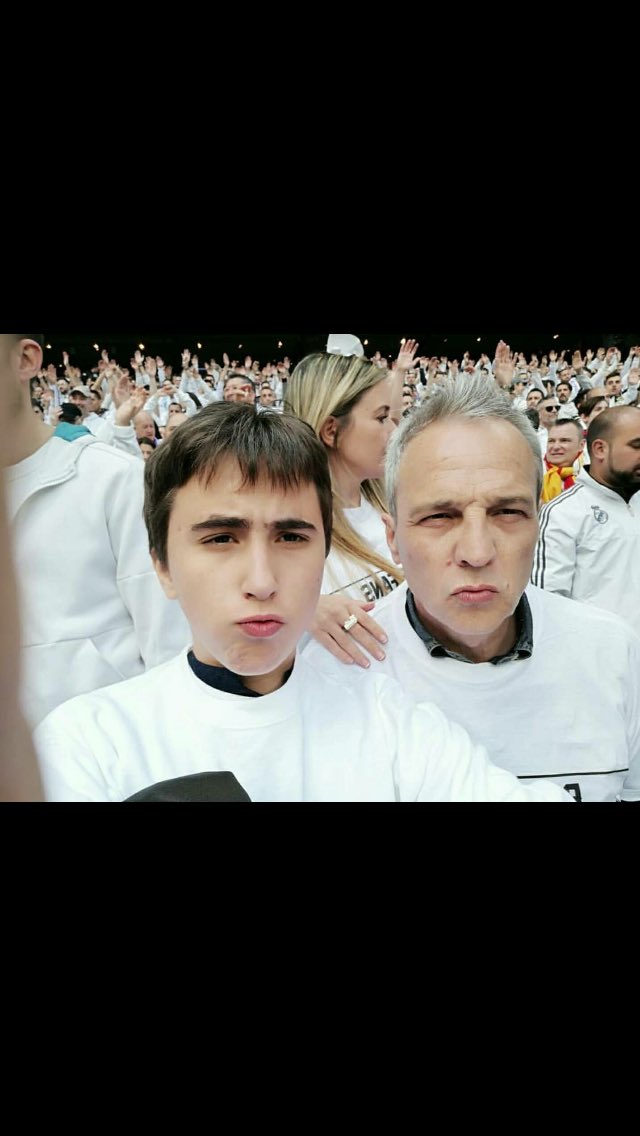 CfDaniSummersOf's tweet photo. @danisummers_16 y @DavidSummersHG ésta tarde animando al Real Madrid https://t.co/Gf34ei3ykZ