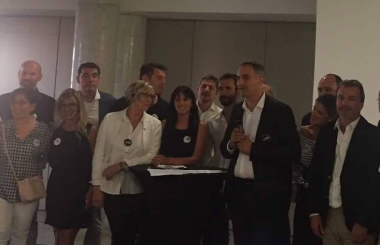 katia_icard's tweet image. Terre de Commerces soutient   @Patrick Vignal, député Hérault et Président de CVM @MonCentreVille, qui se rend à Marseille pour une expertise  sur les centres villes. @TerredeCommerce , 6000 adhérents commerces de proximité, 1ere Fede 13, partage ses analalyses et propositions.