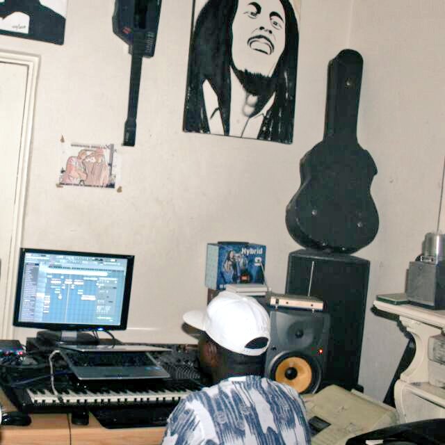 TBoz_Perplex's tweet photo. Mistified Mixtape Gotta Be The Dopest Project Ever
#Teamperplex https://t.co/hY7C1pasjG