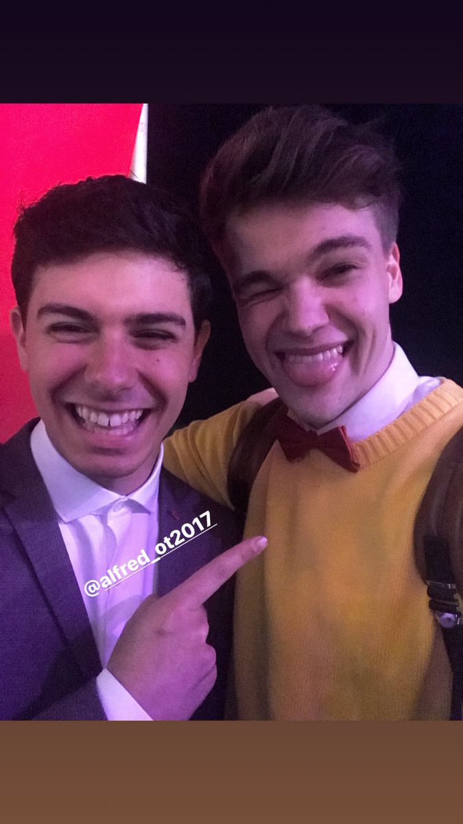 xdeardiana's tweet photo. @Alfred_ot2017 sabe escoger bien sus amistades 💖 https://t.co/fzsa4Fmg45
