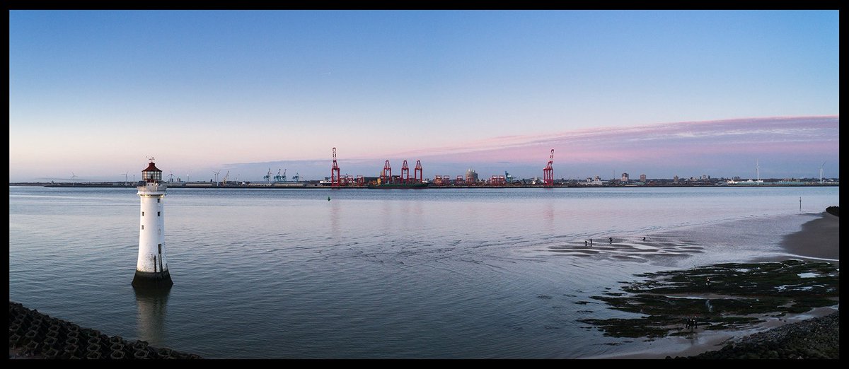 Tonights failed sunset at Perch Rock  p4p  <a href="/Wirral_Weather/">Wirral Weather</a> #DJI