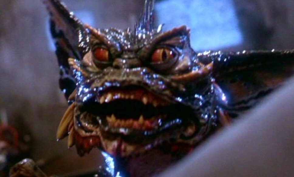 ChePound's tweet image. Me when she keep sucking vs me when she stop sucking...