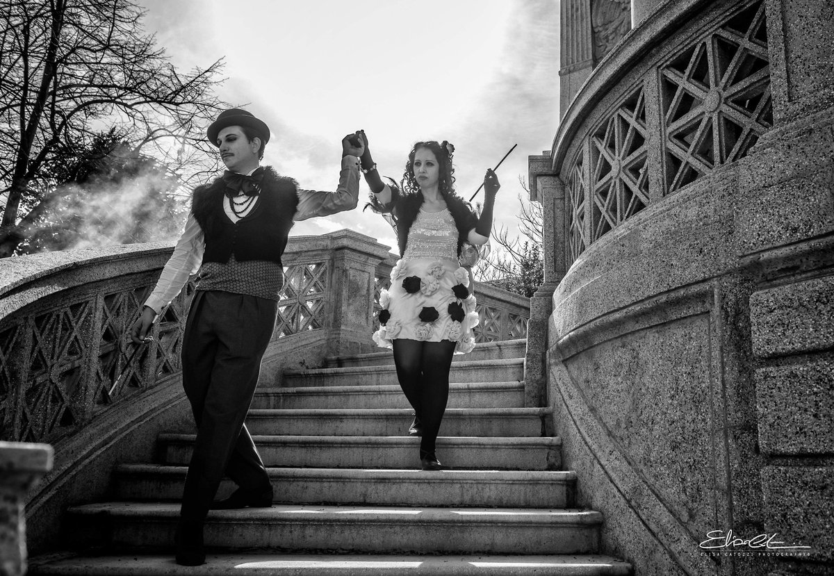 CATELI79FE's tweet photo. #Magico #hollywoodland #mutemovie #silentmovie #filmaker #Hollywood https://t.co/KdU2yAWYyv