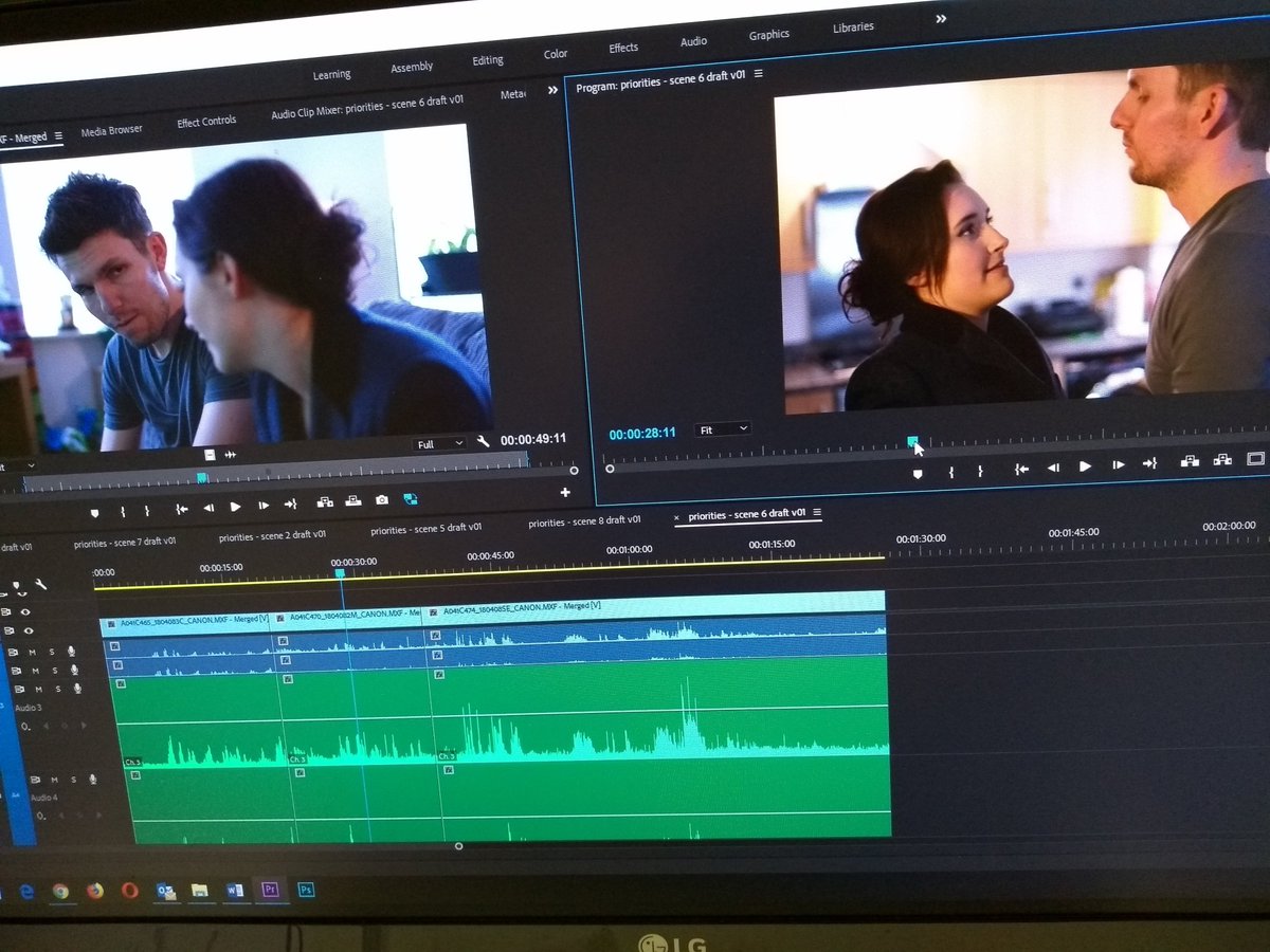 Hour 35 of #SFL48HR - Big shout out to our 2 main actors Callum Forman &amp; <a href="/MissAnnieLarkin/">🍂Little Miss Larkin🍂</a>. They had put in a solid performance for a key scene that we shot this morning, after being awake for over 16 hours, &amp; they did it with no complaints. Rushes are looking great!