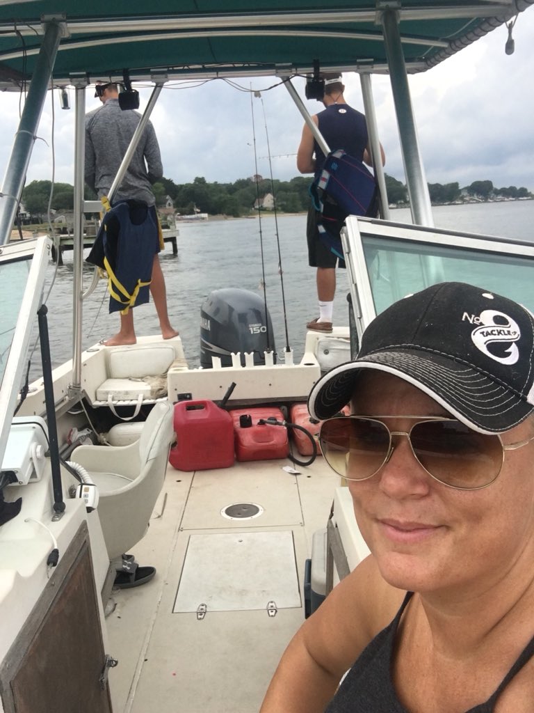 Fishinchik23 tweet media