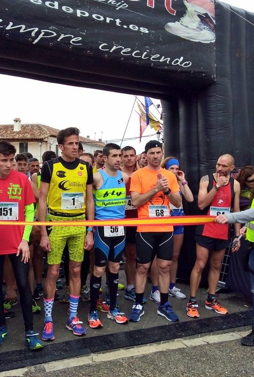 runmanantiales's tweet photo. @garnacho80 @FlyzBikes @Runnigvillarejo @javipo1980 @raulestecha1 @Xri_meiga @AytoVillaSalvan @yesicadiaz83 @93Tornero @dsanchezavila83 @trailsalvanes Enhorabuena campeón @garnacho80 @FlyzBikes!!! Que orgullo más grande tenerte en nuestra Legua. Sigue así, entre los grandes. #RunManantiales https://t.co/sWj34vGywh