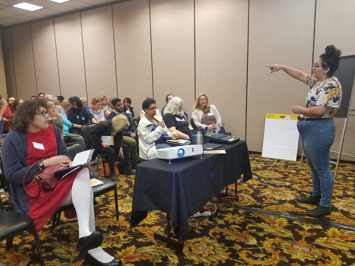 Jess_Bartholow's tweet image. At #ACLUCON, @ACLU_NorCal @Destiny_Lopez16 reminds us that the money bail system results in large corporations profiting off of taking freedom away from people. It does this by jailing ppl b4 their trial for no other reason than they can't afford bail.  #EndMoneyBail #BailReform