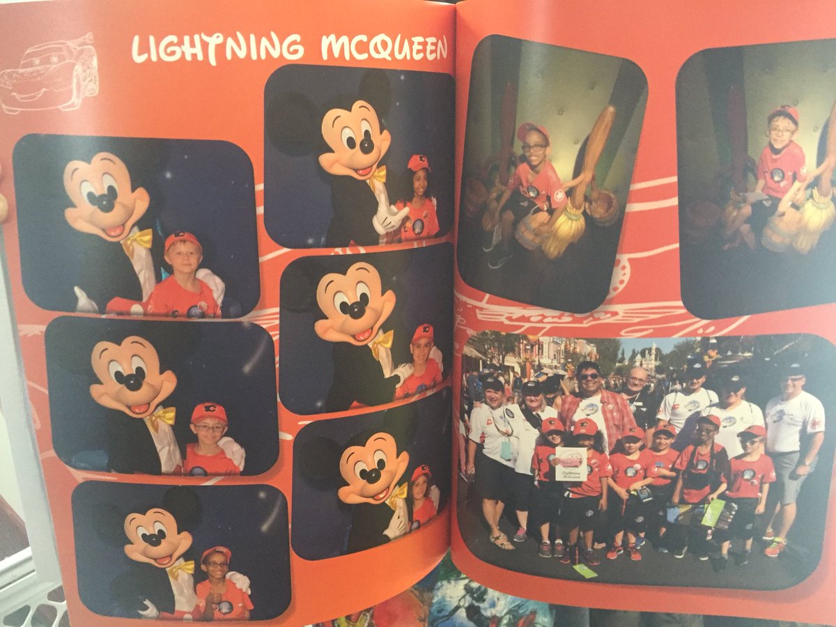 LisaS_yyc's tweet photo. Thank you @DreamsYYC for the amazing memory book! #teamlightningmcqueen ๐ค https://t.co/dLYPqvHE03