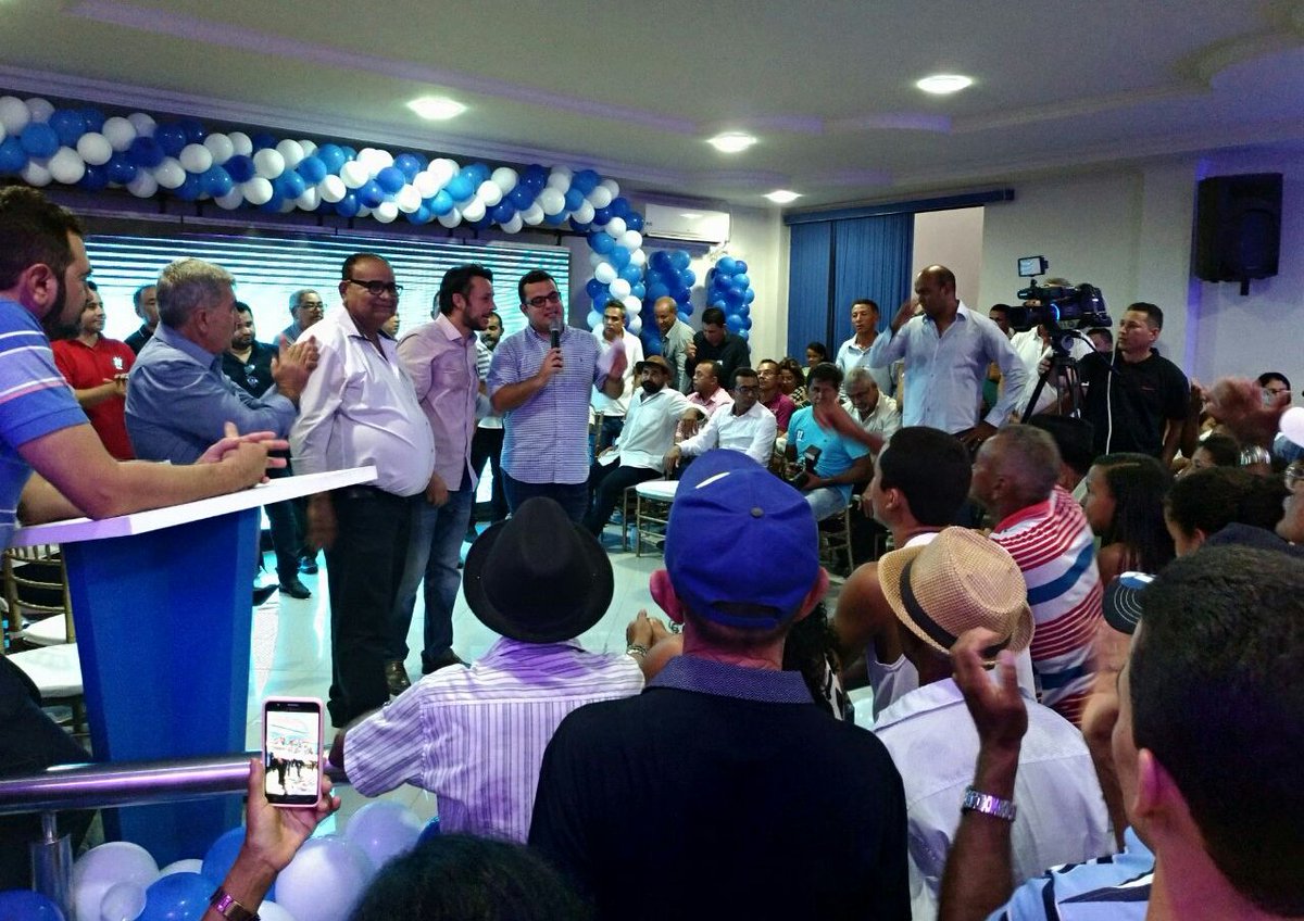 depalexlima's tweet photo. Em Jeremoabo, participando da convenção de lançamento da candidatura de Deri do Paloma e Lula de Dalvinho, respectivamente candidatos a prefeito e vice da cidade. #Jeremoabo #DeriDoPaloma #LulaDeDalvinho https://t.co/j2Oiw9La8n