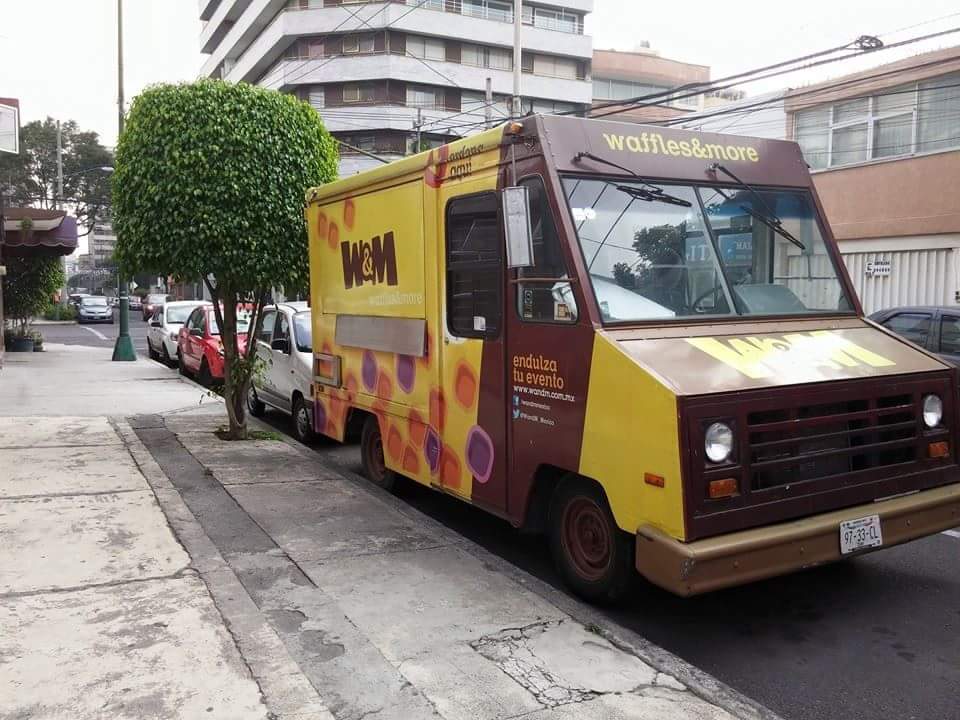 Déjense caer emprendedores! Ponemos a la venta nuestro FT para que abras tu propio negocio! <a href="/FtArboledas/">Zona FT Arboledas</a> <a href="/KebabsElSordo/">️KebabsElSordo  FT</a> <a href="/FTHouseCoyoacan/">Food Trucks House</a> <a href="/FoodtrucksDF/">FoodtrucksDF</a>