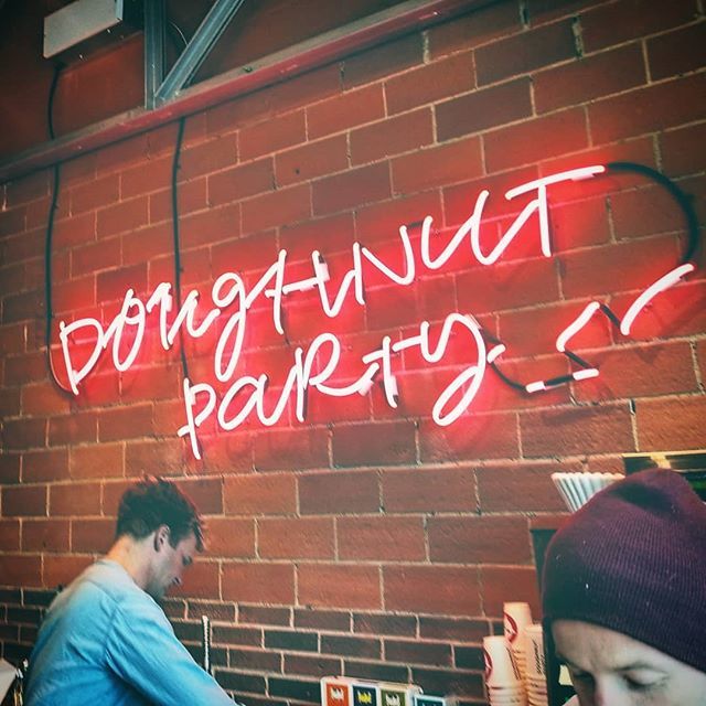 futureavi's tweet photo. Ain't no party like a @doughnutparty
.
. .
#yegfood #yeg #yeggers #yegfoodie 
#agameoftones #ig_masterpiece #ig_exquisite #ig_shotz #global_hotshotz #superhubs #main_vision #master_shots #exclusive_shots #hubs_united #jaw_dropping_shotz #worldshotz #theworldshotz #pixel_ig #… https://t.co/zlb7mUjkLt
