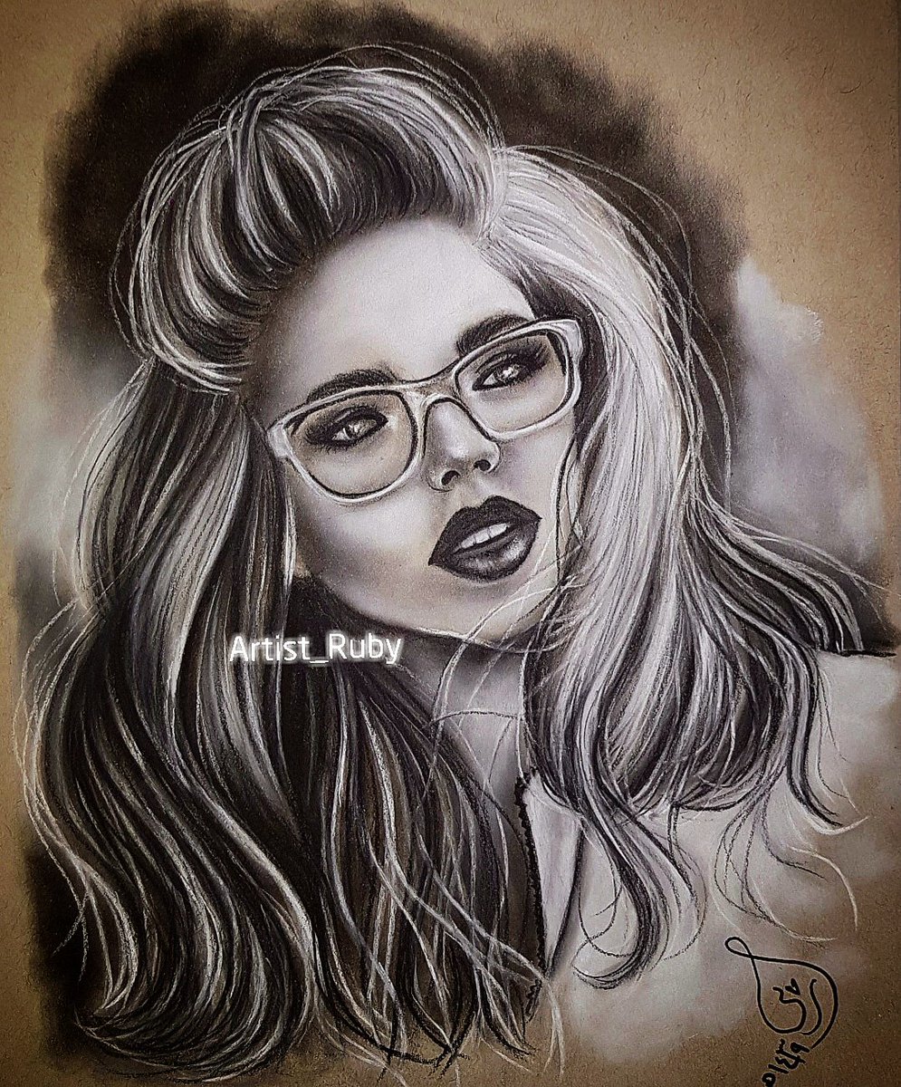 Artist_Ruby's tweet photo. قديماً كنّا نبحث عمن يفسر لنا الأحلام ..
أما الآن نبحث عمن يفسر لنا الواقع ..
#my_drawing 
#drawing #artist #art #رسوماتي  #رسمتي #رسامين_عرب #رسمي #رسم #رصاص #disainer #fashion #كلنا_رسامين #الوان #الوان_خشبيه #فن #ابداعي  #ابداع  #فنانين  #دعم_حسابات #دعم_المبدعين  #دعم_رسامين https://t.co/B9zGeofyEf