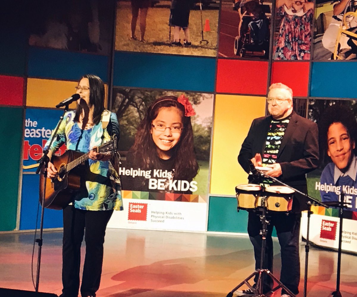 EasterSealsON's tweet photo. Folk musician Laura Keating performs on the Telethon and #helpskidsbekids #LauraKeating https://t.co/fZWZu5M78R