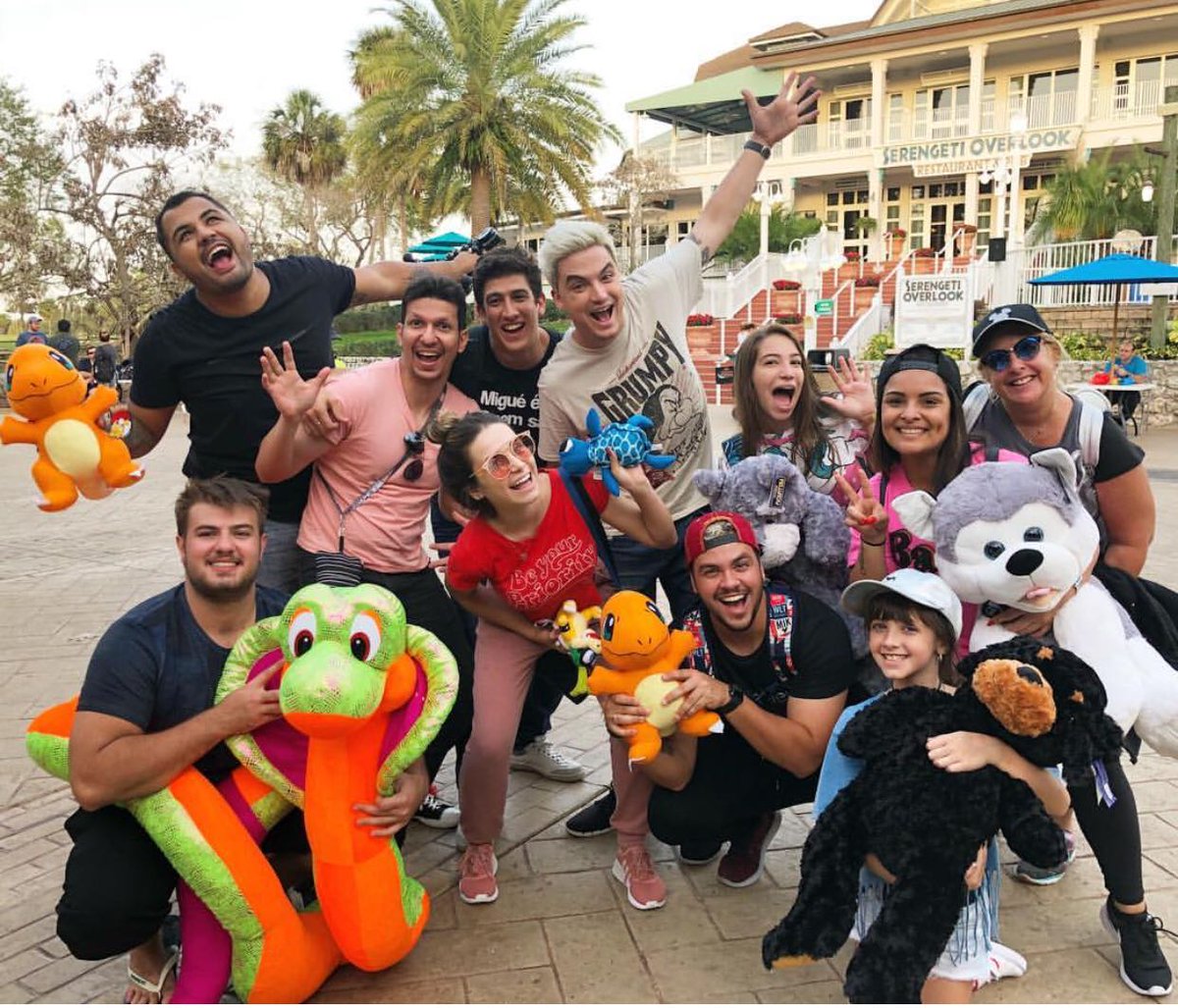 UM RT = UM VOTO
#PremiosMTVMiaw #MTVBRICONEFELIPENETO